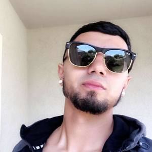 Meet your Posher, Marco